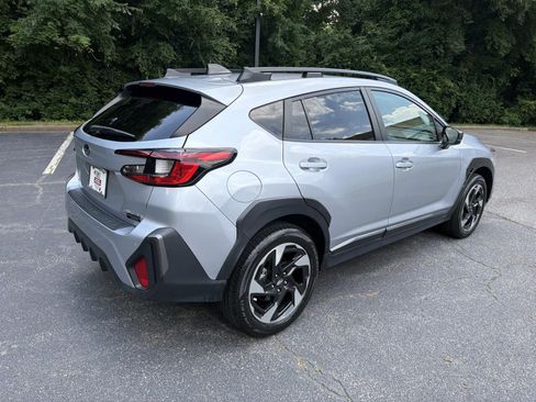Used 2024 Subaru Crosstrek 2.5i Limited w/ Crosstrek Mirror Package AWD/4WD image 8