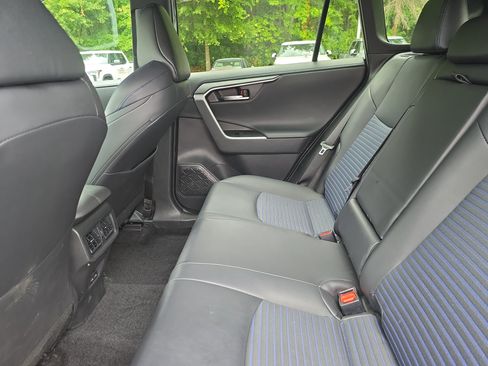Used 2024 Toyota RAV4 XSE AWD/4WD image 13