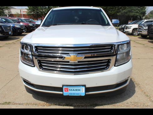 Used 2017 Chevrolet Tahoe Premier image 2