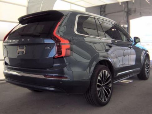 Used 2026 Volvo XC90 B6 Plus AWD/4WD image 2