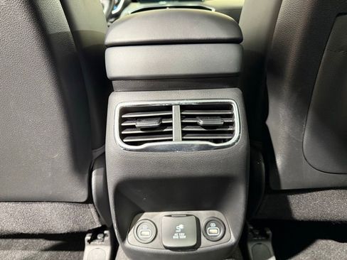 Used 2023 Hyundai Santa Fe Calligraphy AWD/4WD image 22