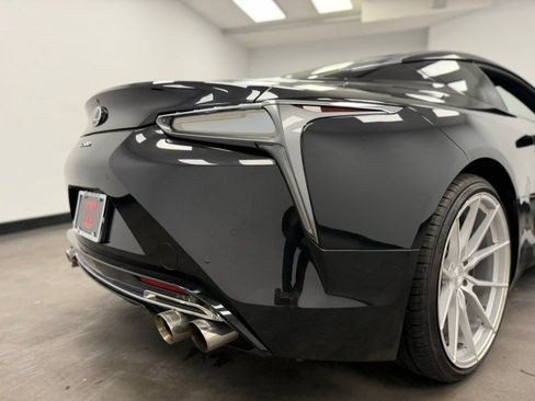 Used 2018 Lexus LC 500 Coupe w/ Sport Package RWD image 16