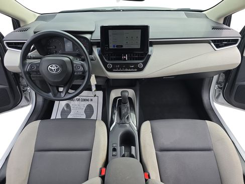 Used 2023 Toyota Corolla LE FWD image 9