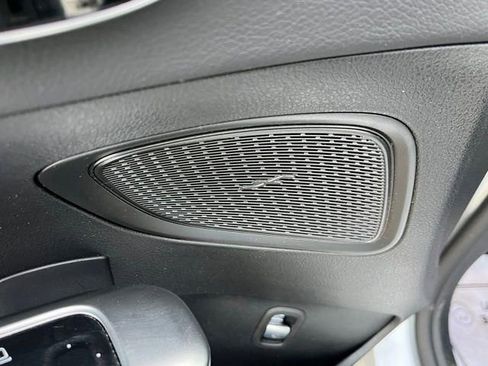 Used 2022 Mercedes-Benz C 300 4MATIC Sedan image 17