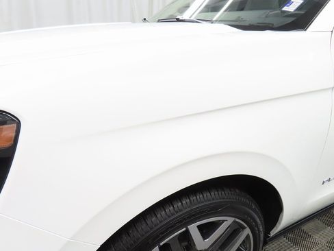 Used 2025 Ford Expedition Platinum w/ Platinum Ultimate Package image 52