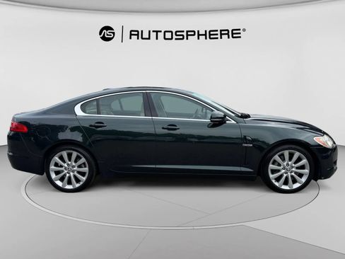 Used 2010 Jaguar XF Premium RWD image 10