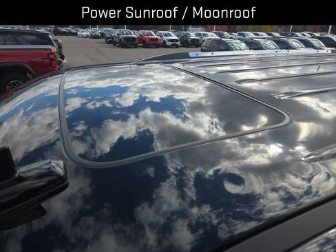 Certified 2017 GMC Yukon Denali w/ Open Road Package image 8