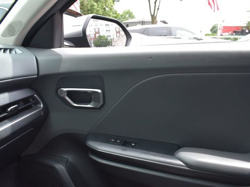 Used 2025 Kia K4 FWD image 18
