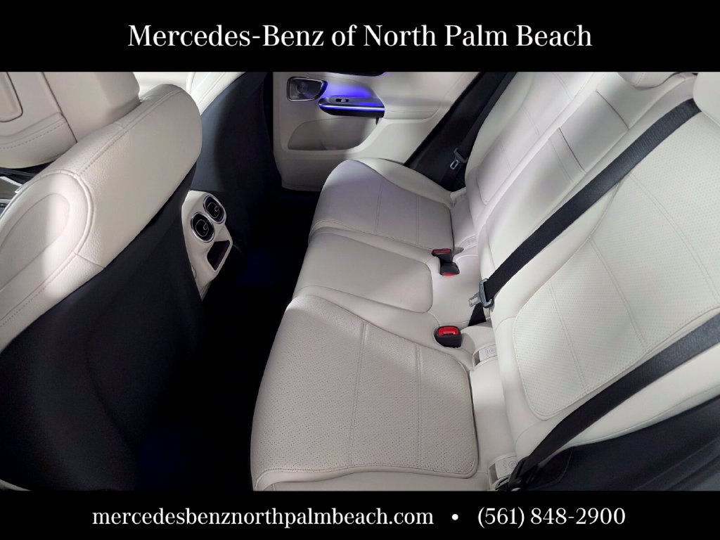 New 2027 Mercedes-Benz GLC 300 image 12