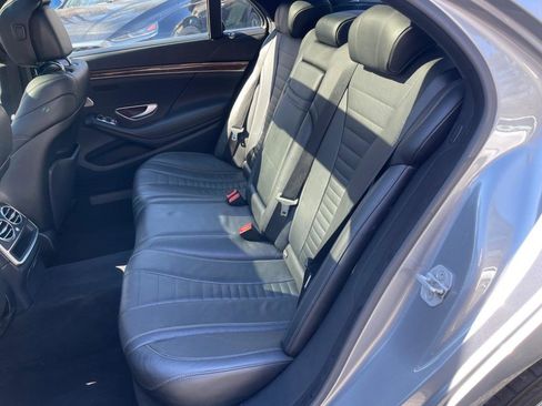 Used 2015 Mercedes-Benz S 550 4MATIC Sedan image 33