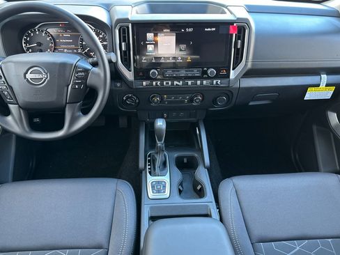 New 2026 Nissan Frontier SV w/ Tow Package AWD/4WD image 10