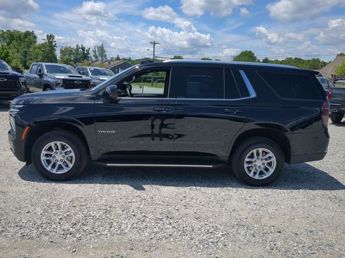 Used 2025 Chevrolet Tahoe LT RWD image 7
