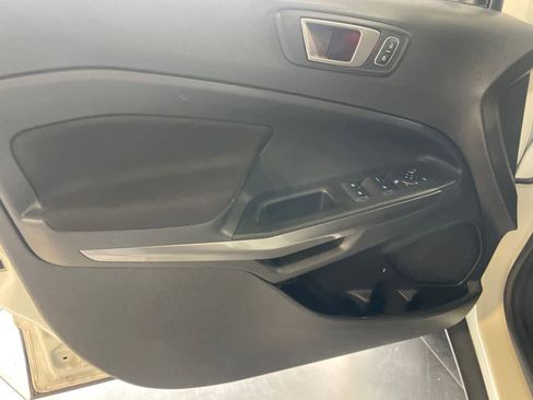 Used 2022 Ford EcoSport SE w/ SE Convenience Package AWD/4WD image 23