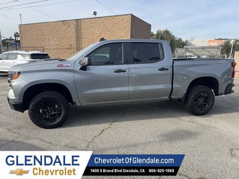 Used 2025 Chevrolet Silverado 1500 Custom Trail Boss image 2