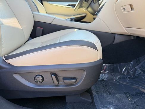 Used 2022 INFINITI QX50 Sensory image 26