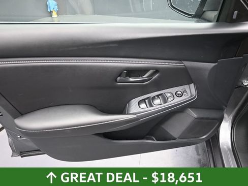 Used 2025 Nissan Sentra S FWD image 17