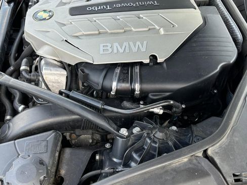 Used 2013 BMW 550i Sedan image 30