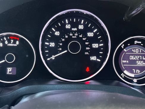 Used 2019 Honda HR-V Sport image 25
