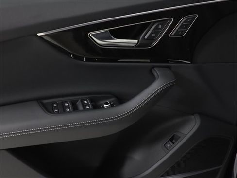 New 2025 Audi Q7 3.0T Premium Plus image 11