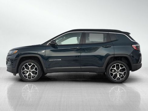 New 2026 Jeep Compass Limited image 4