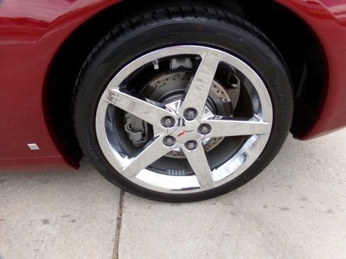 Used 2007 Chevrolet Corvette Coupe w/ Preferred Equipment Group RWD image 10