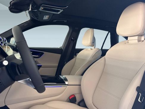 New 2026 Mercedes-Benz GLC 300 image 5