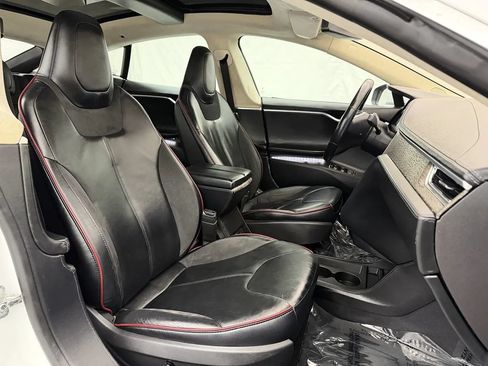 Used 2013 Tesla Model S Performance RWD image 26