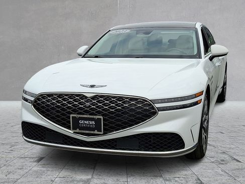 Certified 2023 Genesis G90 3.5T image 4