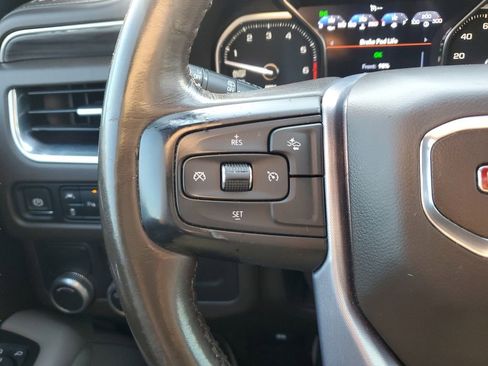 Used 2021 GMC Yukon SLT image 9