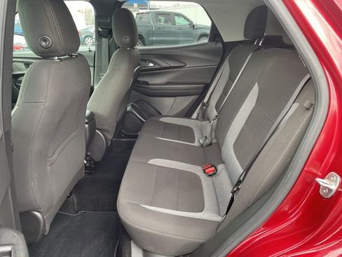 Used 2022 Chevrolet TrailBlazer LT w/ Driver Confidence Package image 19