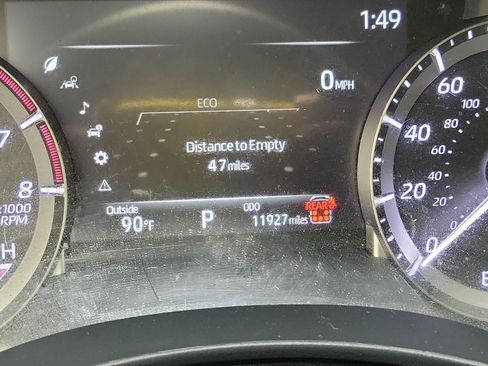 Certified 2024 Toyota Highlander XLE FWD image 27