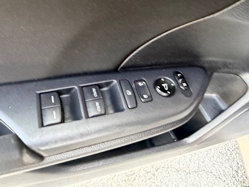 Used 2018 Honda Civic EX image 18