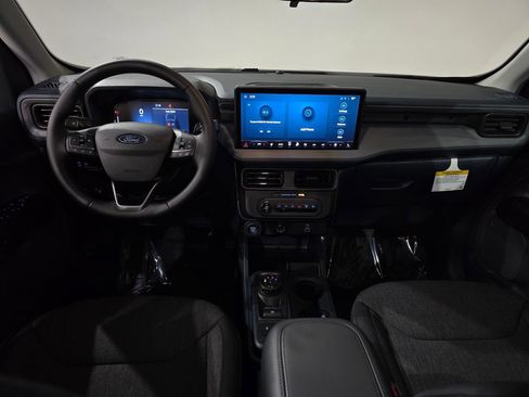 New 2025 Ford Maverick XLT w/ XLT Luxury Package image 31