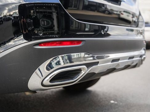 Certified 2024 Mercedes-Benz GLC 300 4MATIC image 8