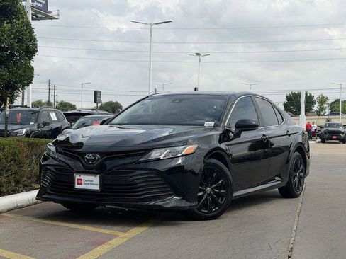 Certified 2020 Toyota Camry LE FWD image 2