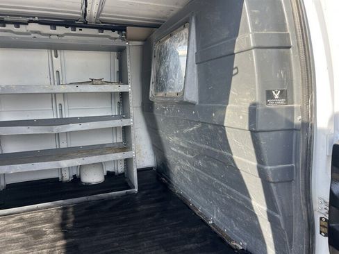 Used 2021 Chevrolet Express 2500 w/ Driver Convenience Package RWD image 9