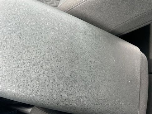 Used 2022 Chevrolet Equinox LT image 25