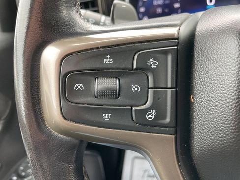 Used 2023 Chevrolet Silverado 1500 High Country w/ Technology Package image 7