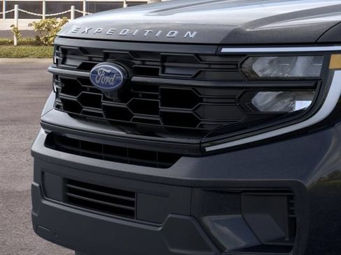 New 2026 Ford Expedition Active RWD image 40