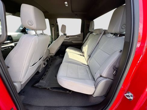 Used 2023 Chevrolet Silverado 1500 LT w/ Protection Package AWD/4WD image 23