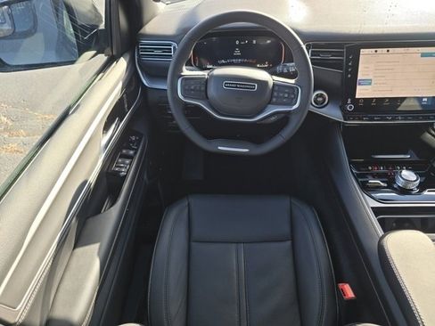 New 2026 Jeep Grand Wagoneer Limited image 4