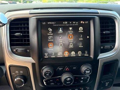 Used 2017 RAM 2500 Big Horn w/ Sport Appearance Group AWD/4WD image 31