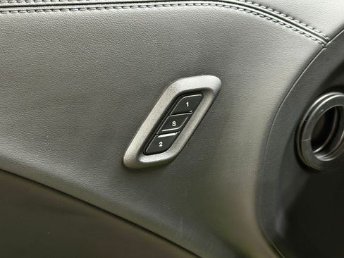 Used 2023 Dodge Challenger R/T w/ Plus Package RWD image 15