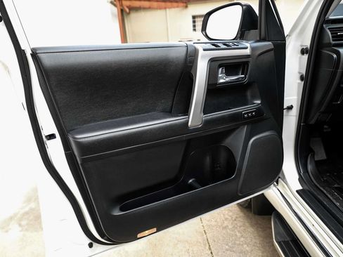 Used 2021 Toyota 4Runner Limited RWD image 43