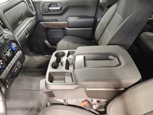 Used 2021 Chevrolet Silverado 1500 RST image 33