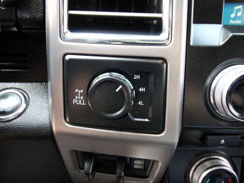 Used 2018 Ford F250 Platinum w/ Platinum Ultimate Package image 37