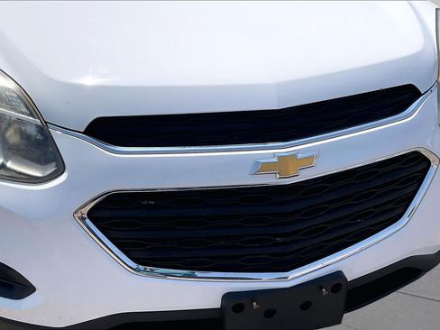 Used 2016 Chevrolet Equinox LS FWD image 28