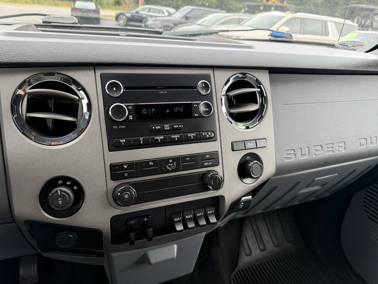 Used 2015 Ford F350 XLT AWD/4WD image 31