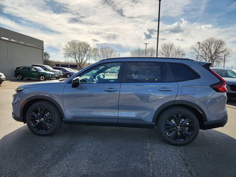 Used 2026 Honda CR-V Sport Touring image 4