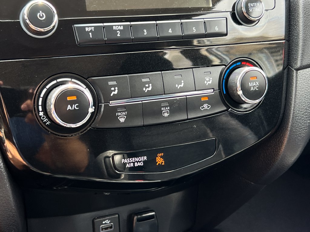 Used 2017 Nissan Rogue S FWD image 29